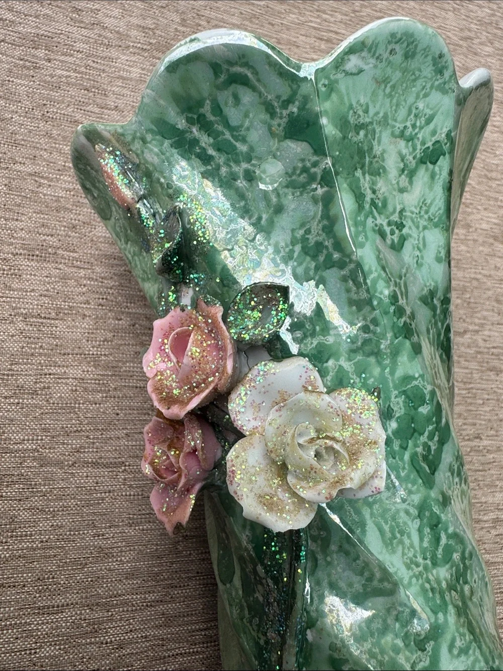 VTG Green Ceramic Floral Vase with Pink Rose applied Accents & glitter effects